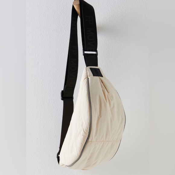 NWT Free People Bulls Eye Sling Bag In Color Mineral - Picture 2 of 5